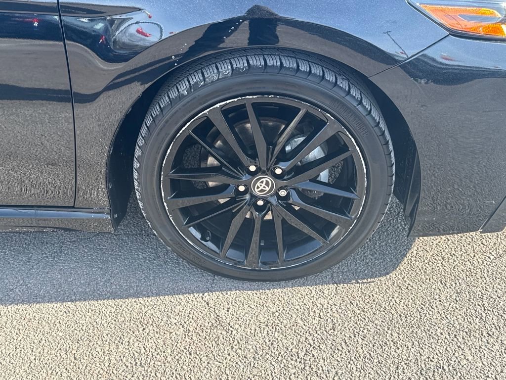 Used 2023 Toyota Camry XSE w/ Navigation Package image 41