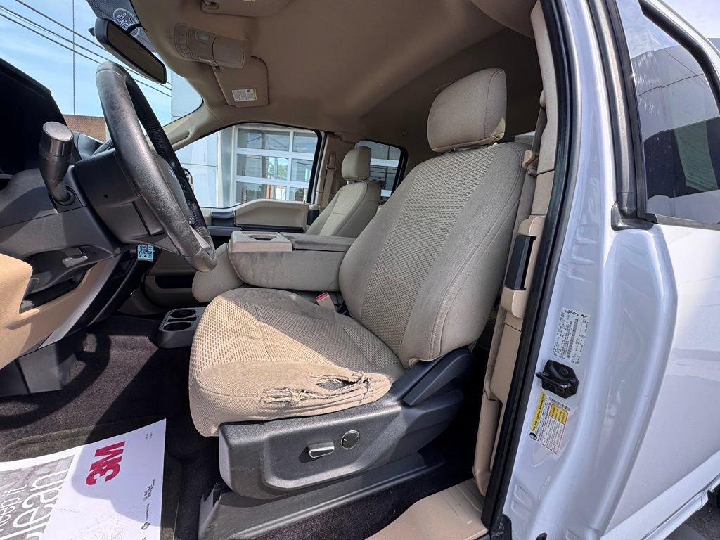 Used 2016 Ford F150 XLT w/ Equipment Group 301A Mid AWD/4WD image 12