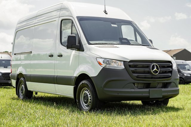 New 2025 Mercedes-Benz Sprinter 2500