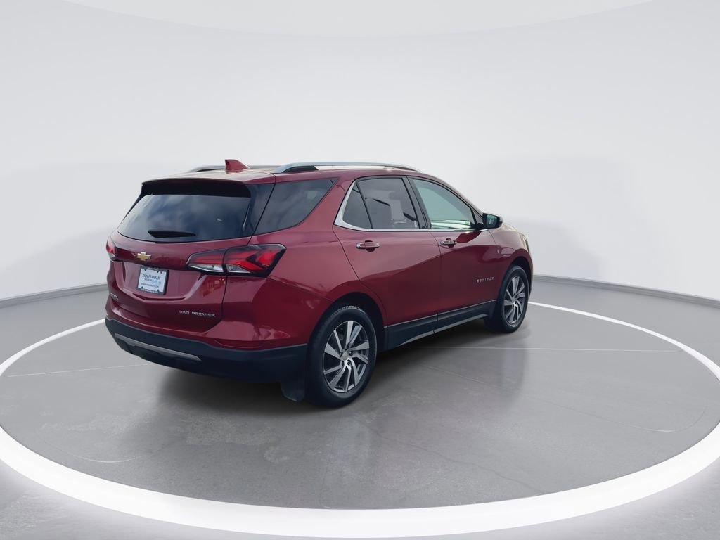 Used 2023 Chevrolet Equinox Premier AWD/4WD image 8