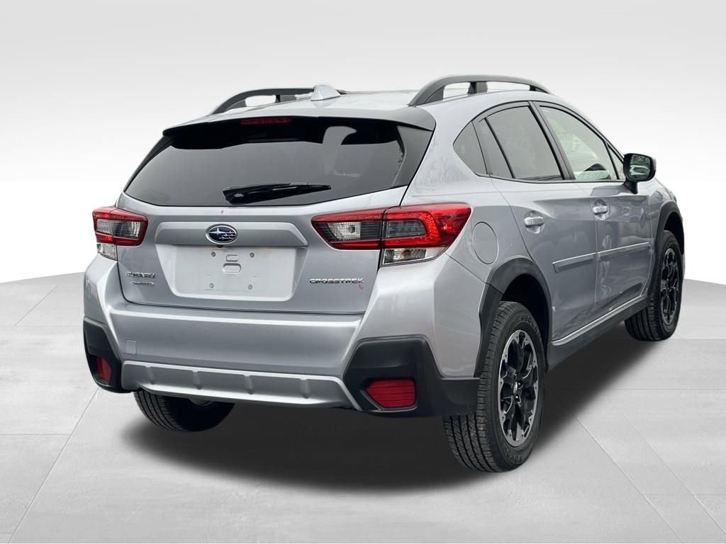 Used 2021 Subaru Crosstrek 2.0i Premium image 5