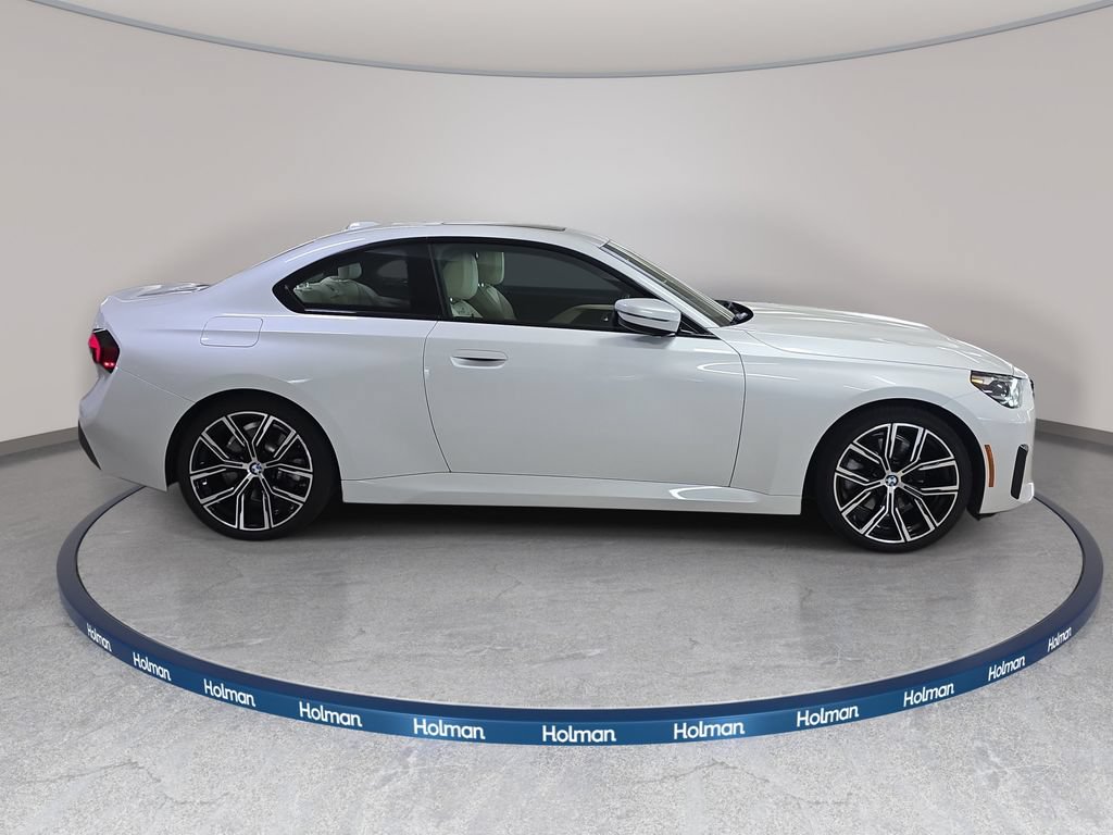 Certified 2024 BMW 230i Coupe w/ Convenience Package RWD image 6