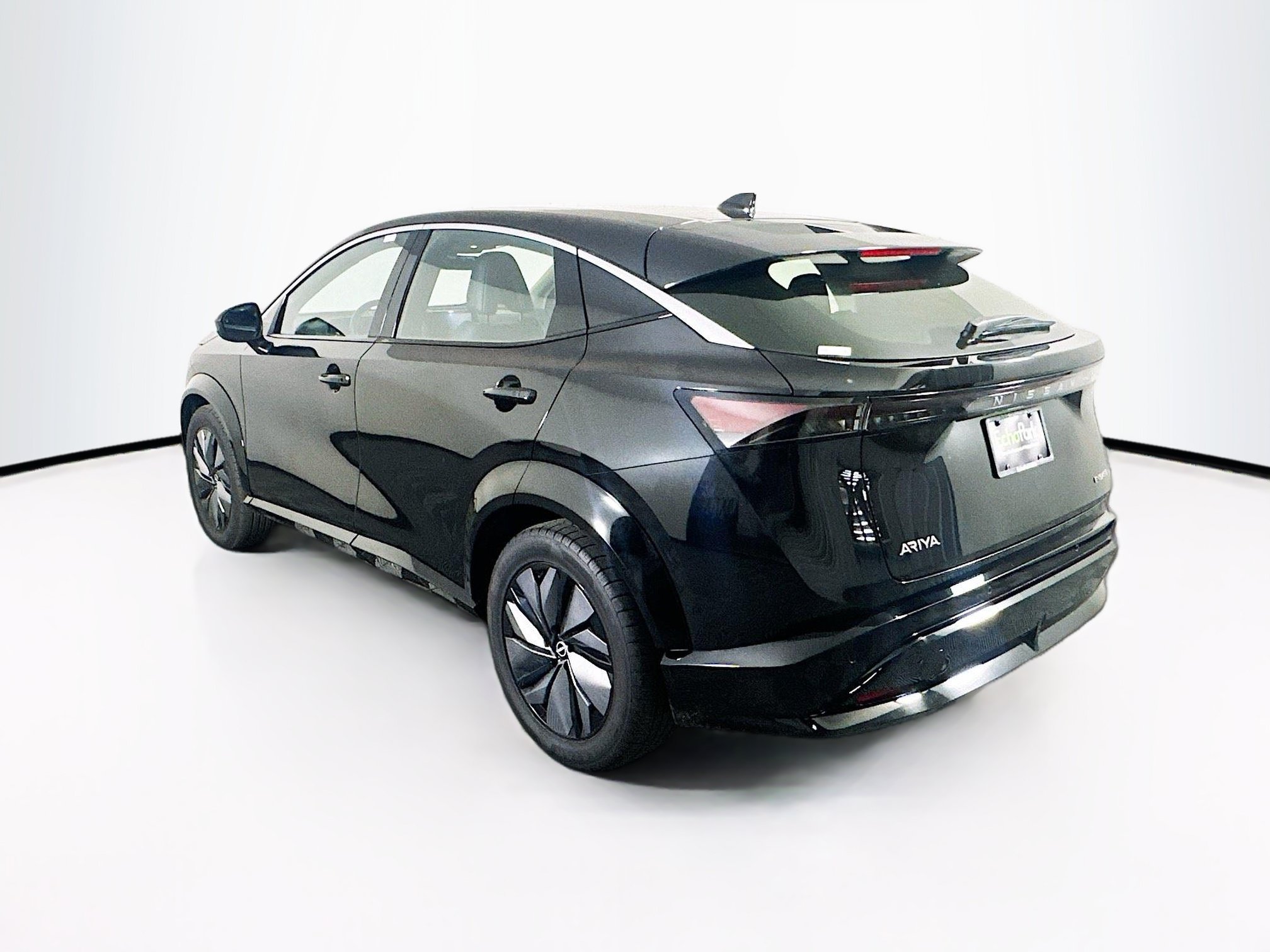 Used 2023 Nissan Ariya FWD image 5