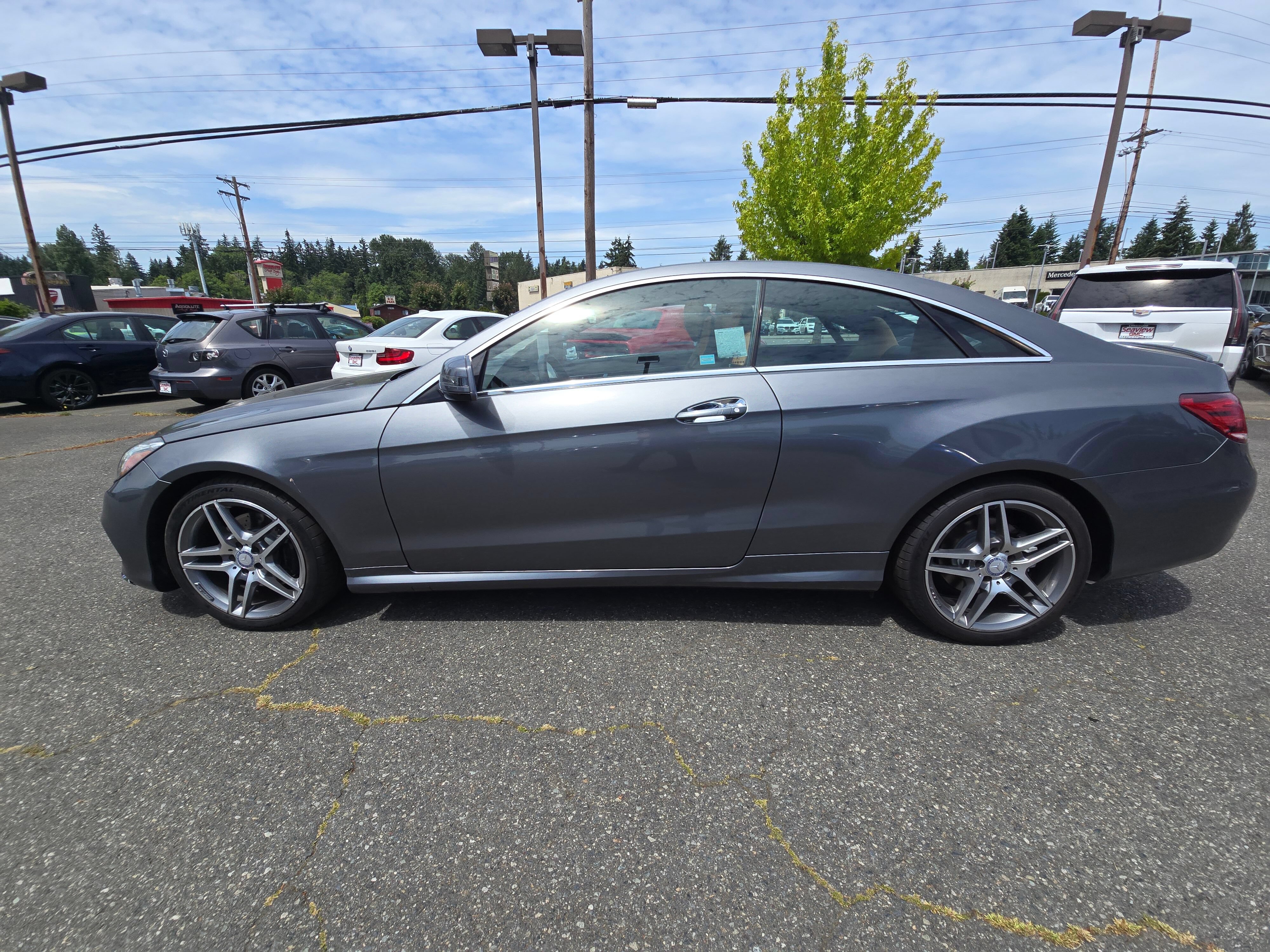 Used 2017 Mercedes-Benz E 400 4MATIC Coupe image 6