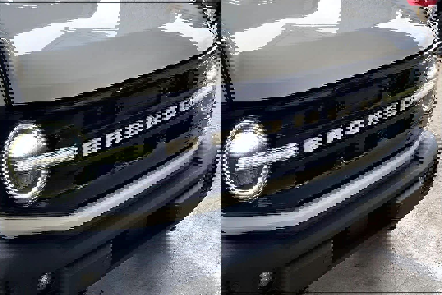 Used 2022 Ford Bronco Outer Banks image 29