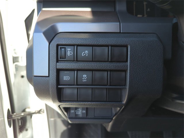 Used 2024 Toyota Tacoma SR5 image 33