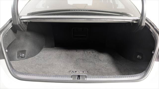 Used 2019 Lexus ES 300h w/ Premium Package FWD image 19