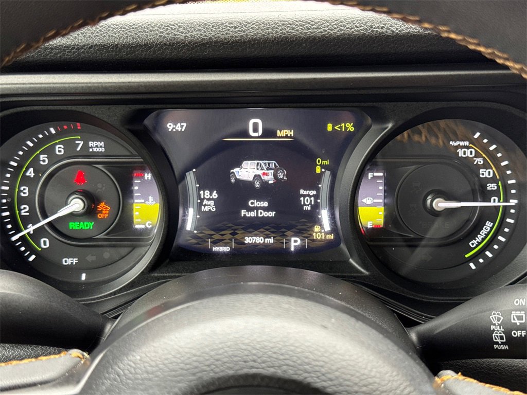 Used 2024 Jeep Wrangler Unlimited image 32