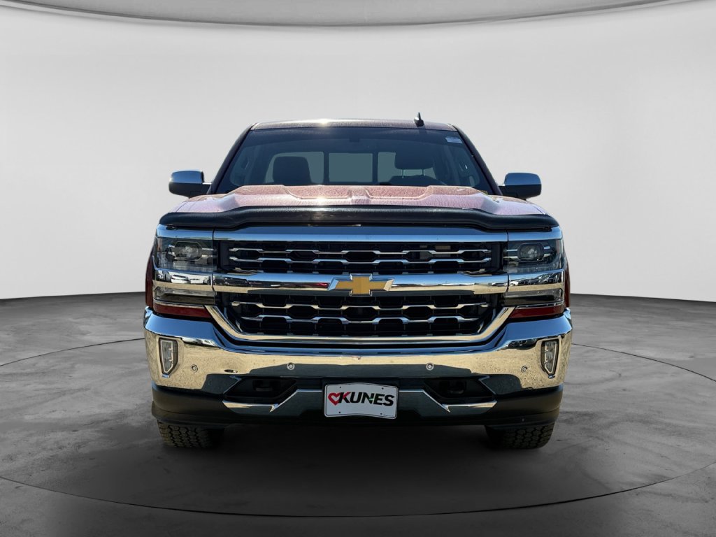 Used 2018 Chevrolet Silverado 1500 LTZ w/ Sport Package AWD/4WD image 4