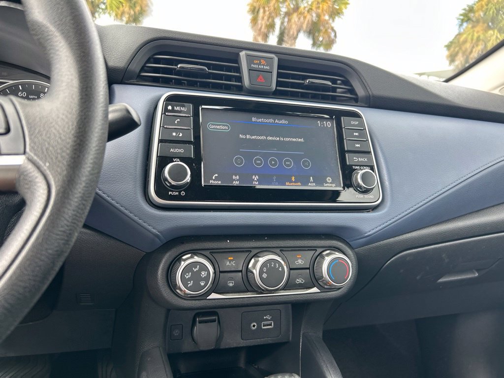 Used 2024 Nissan Versa SV FWD image 29