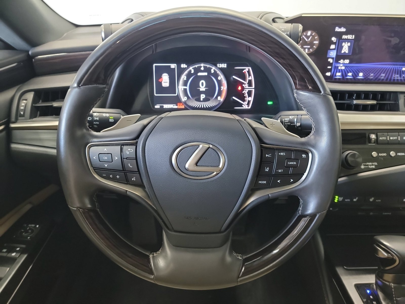 Used 2020 Lexus ES 350 w/ Premium Package FWD image 15