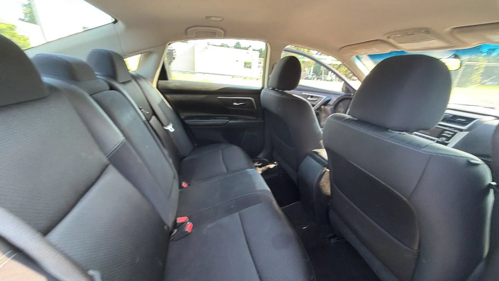 Used 2018 Nissan Altima 2.5 SR FWD image 42