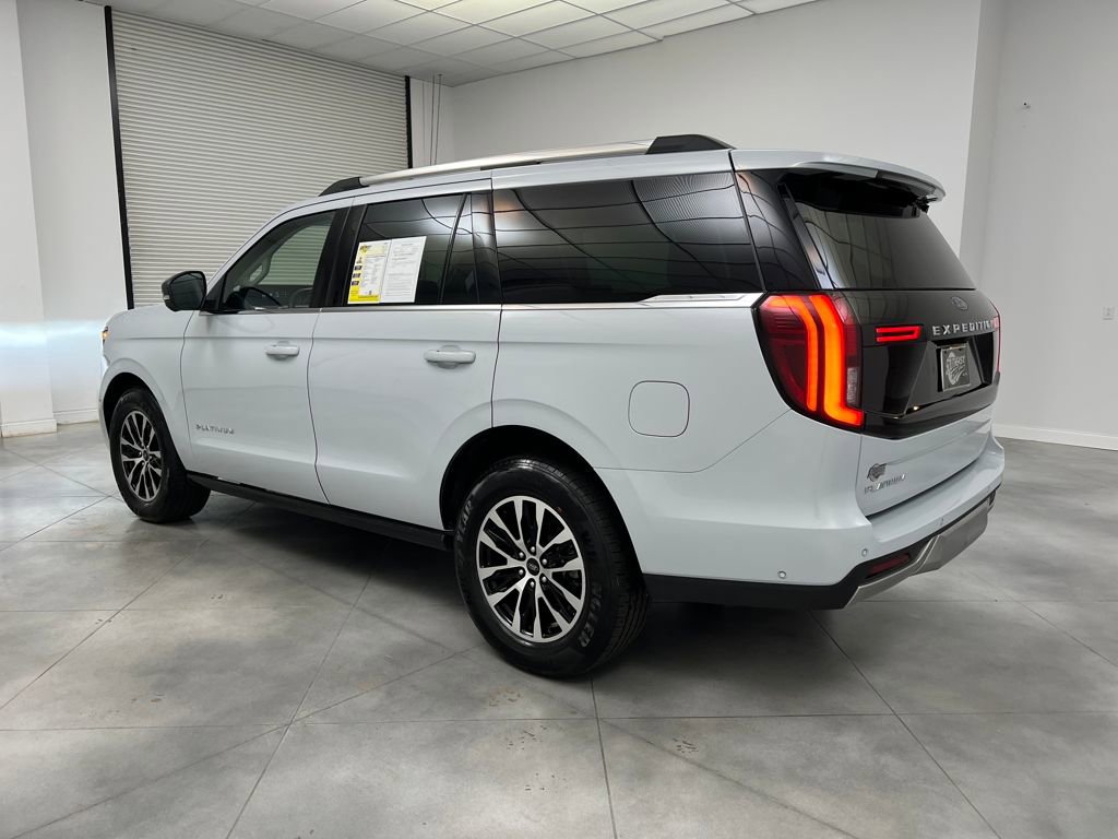 Used 2025 Ford Expedition Platinum AWD/4WD image 5