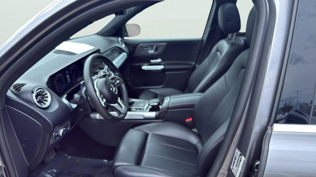 Certified 2022 Mercedes-Benz GLB 250 4MATIC image 19
