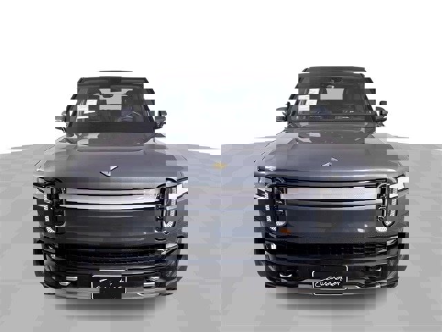 Used 2022 Rivian R1T Adventure image 3