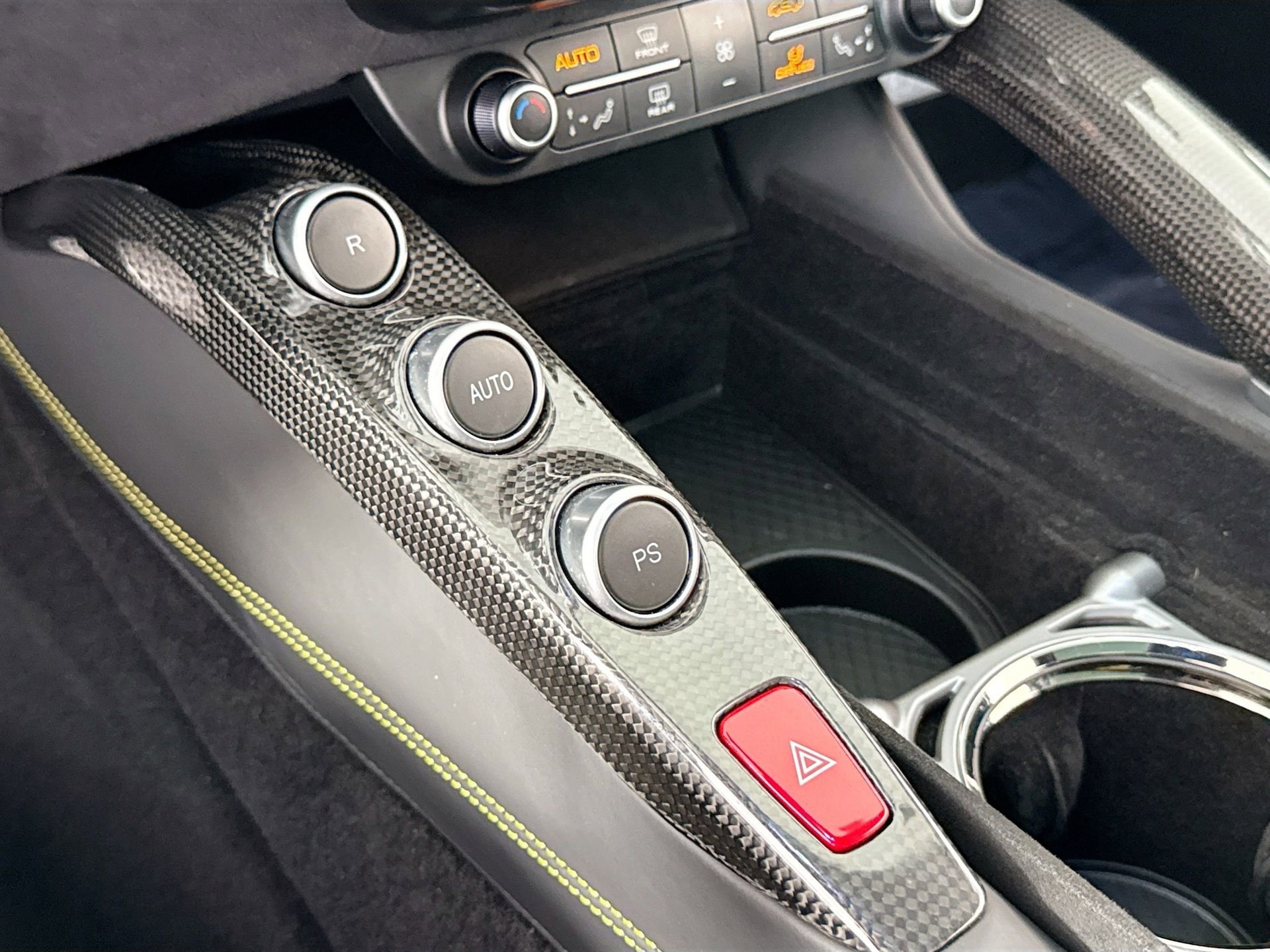 Certified 2019 Ferrari GTC4Lusso T RWD image 15