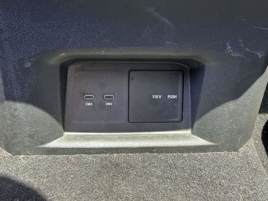 Used 2021 Volkswagen Atlas SEL Premium AWD/4WD image 17