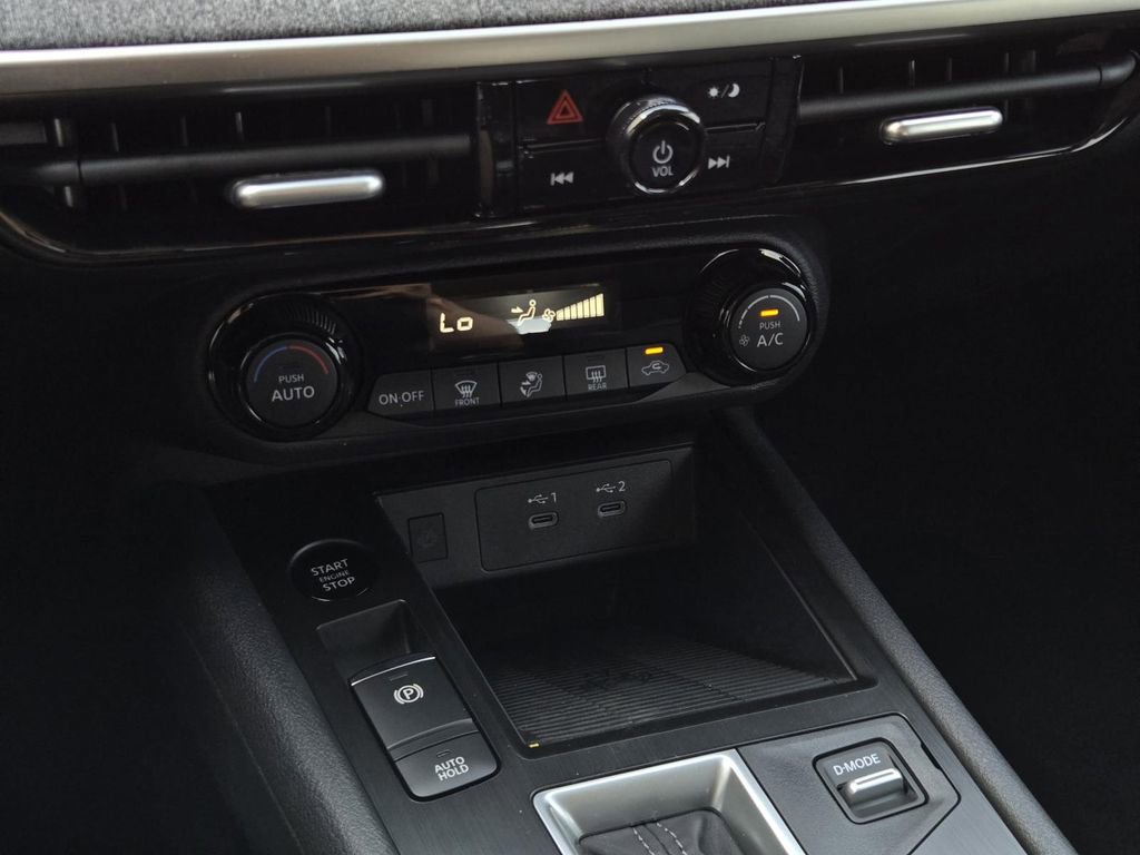 New 2026 Nissan Kicks SV image 20