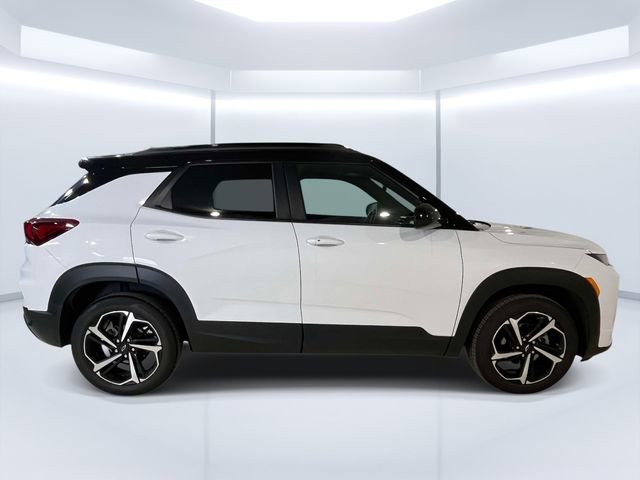 Used 2023 Chevrolet TrailBlazer RS w/ Sun and Liftgate Package AWD/4WD image 10