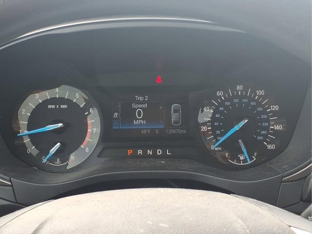 Used 2017 Ford Fusion SE image 12