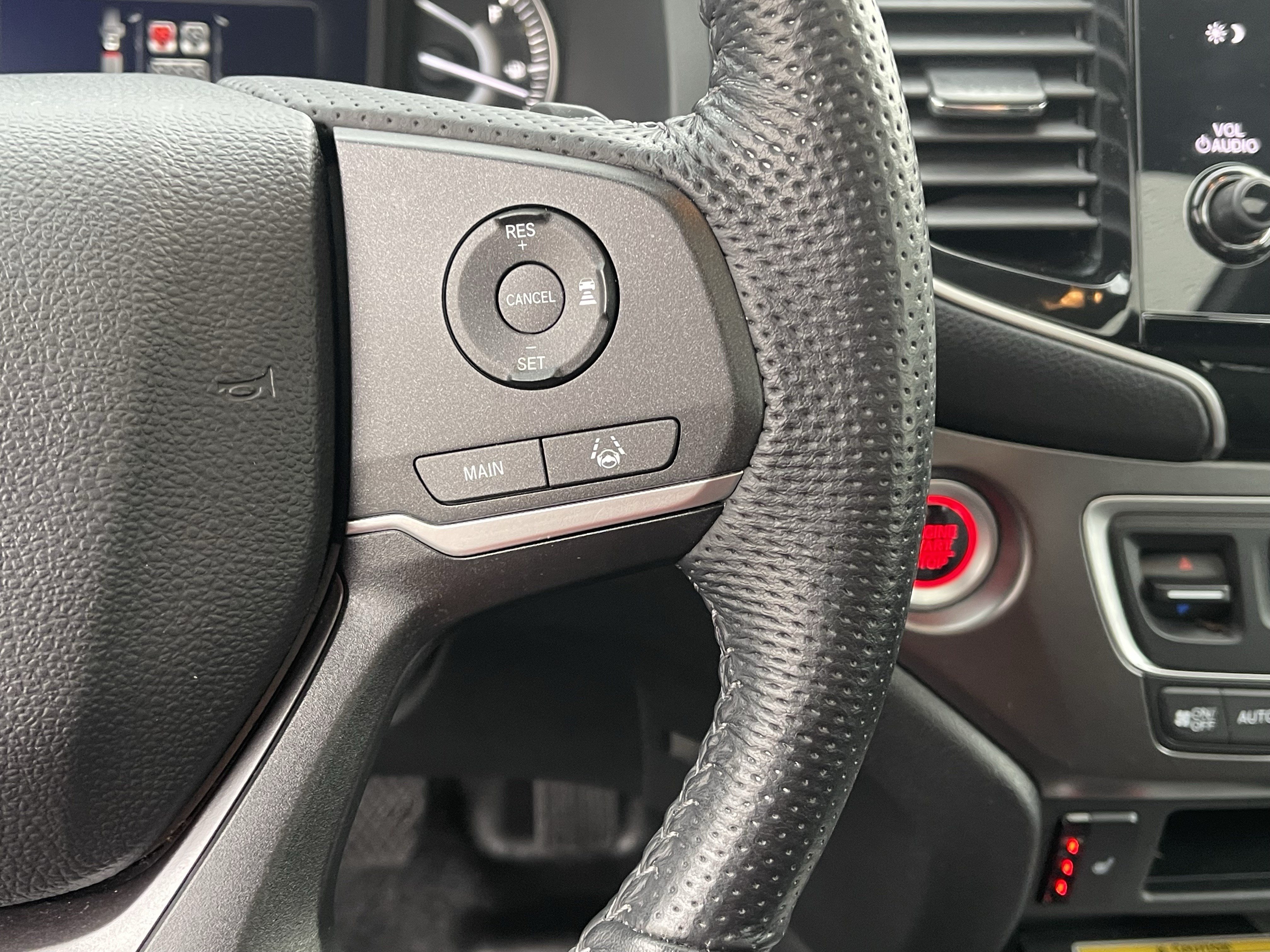 Used 2023 Honda Passport EX-L image 28