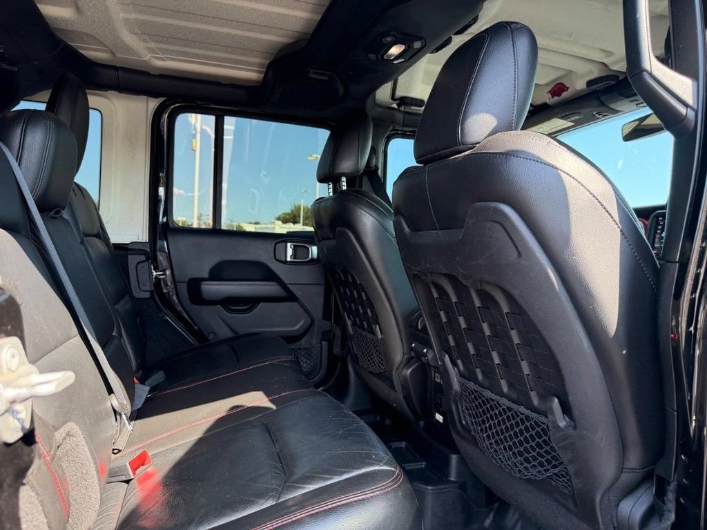 Used 2018 Jeep Wrangler Unlimited Rubicon AWD/4WD image 10