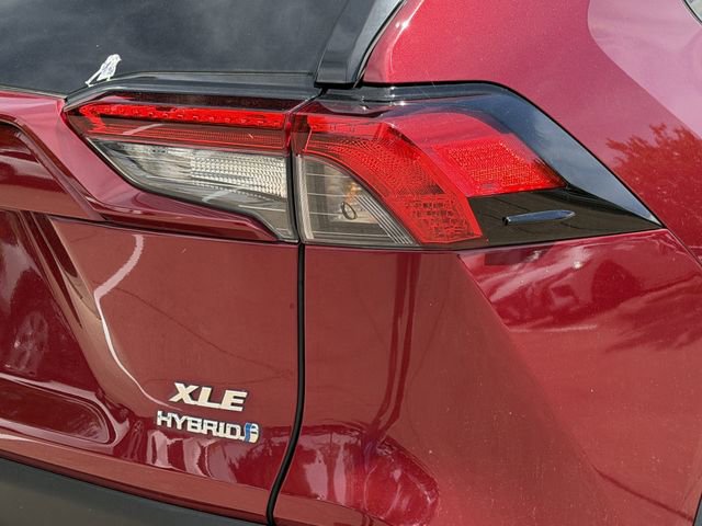 Certified 2022 Toyota RAV4 XLE w/ Convenience Package image 7