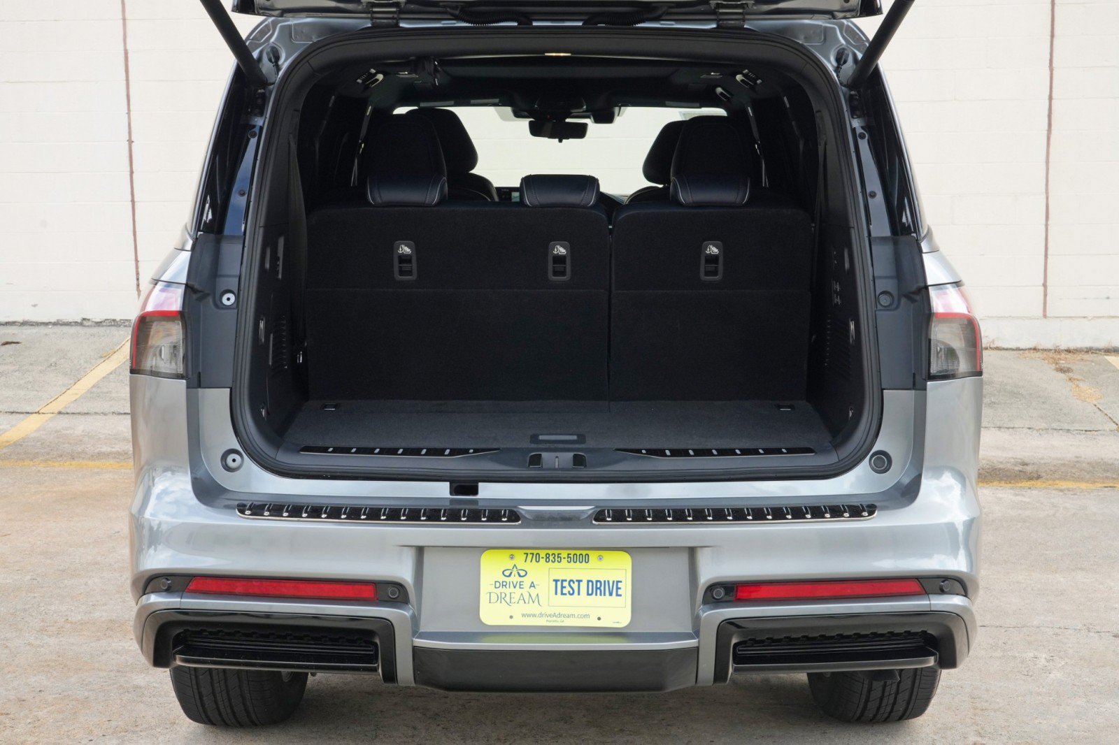 Used 2026 INFINITI QX80 4WD image 10