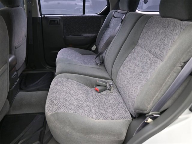 Used 2000 Isuzu Rodeo S image 11