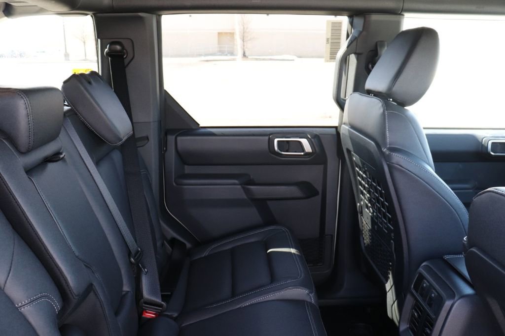 New 2026 Ford Bronco Badlands image 19