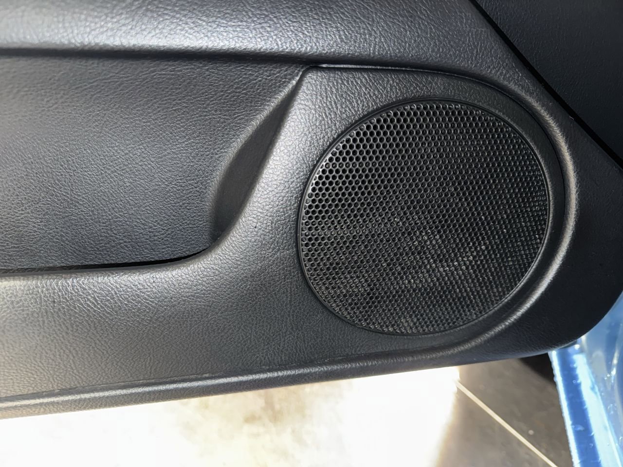 Used 2003 Toyota MR2 image 20