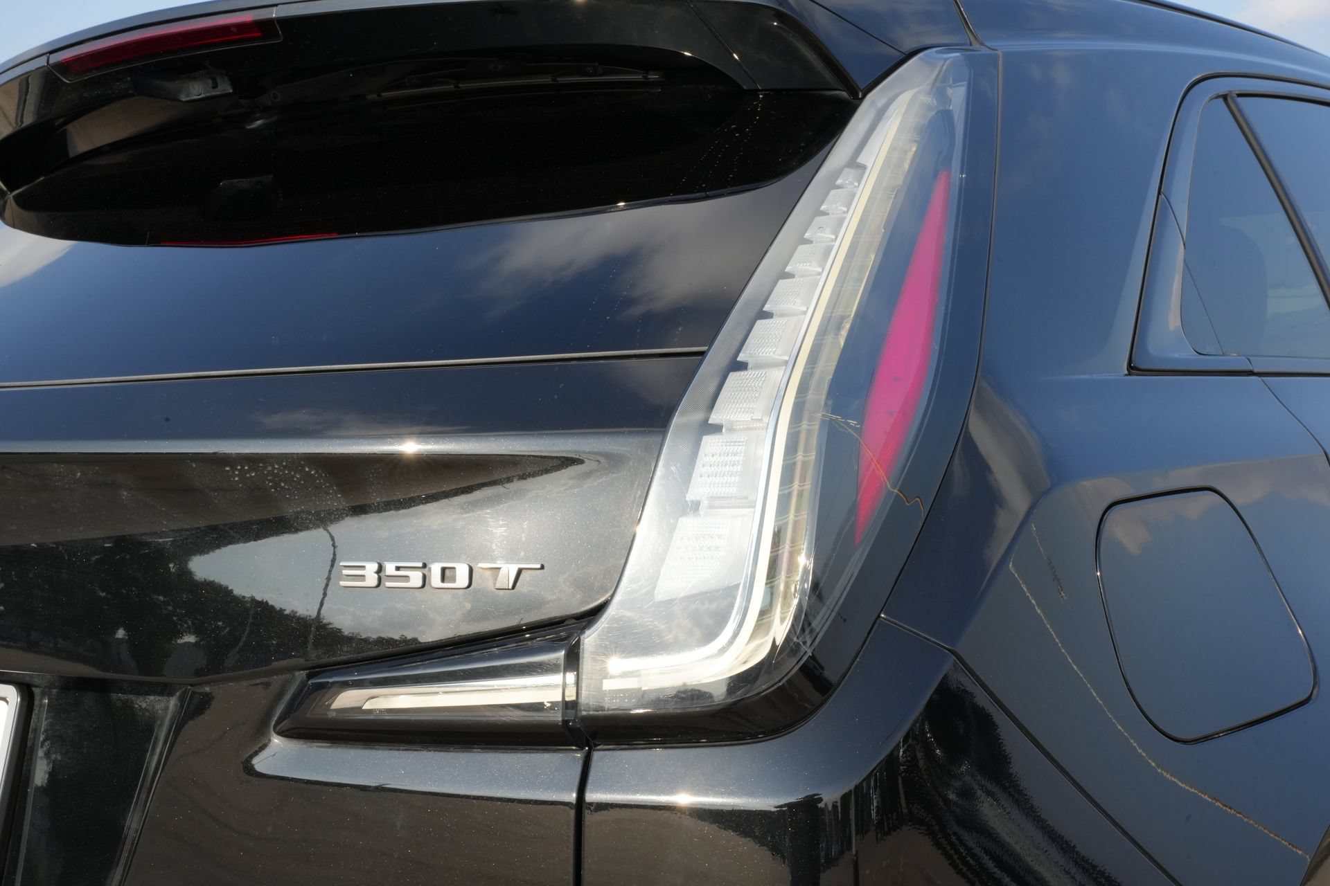 Used 2022 Cadillac XT4 Sport FWD image 20