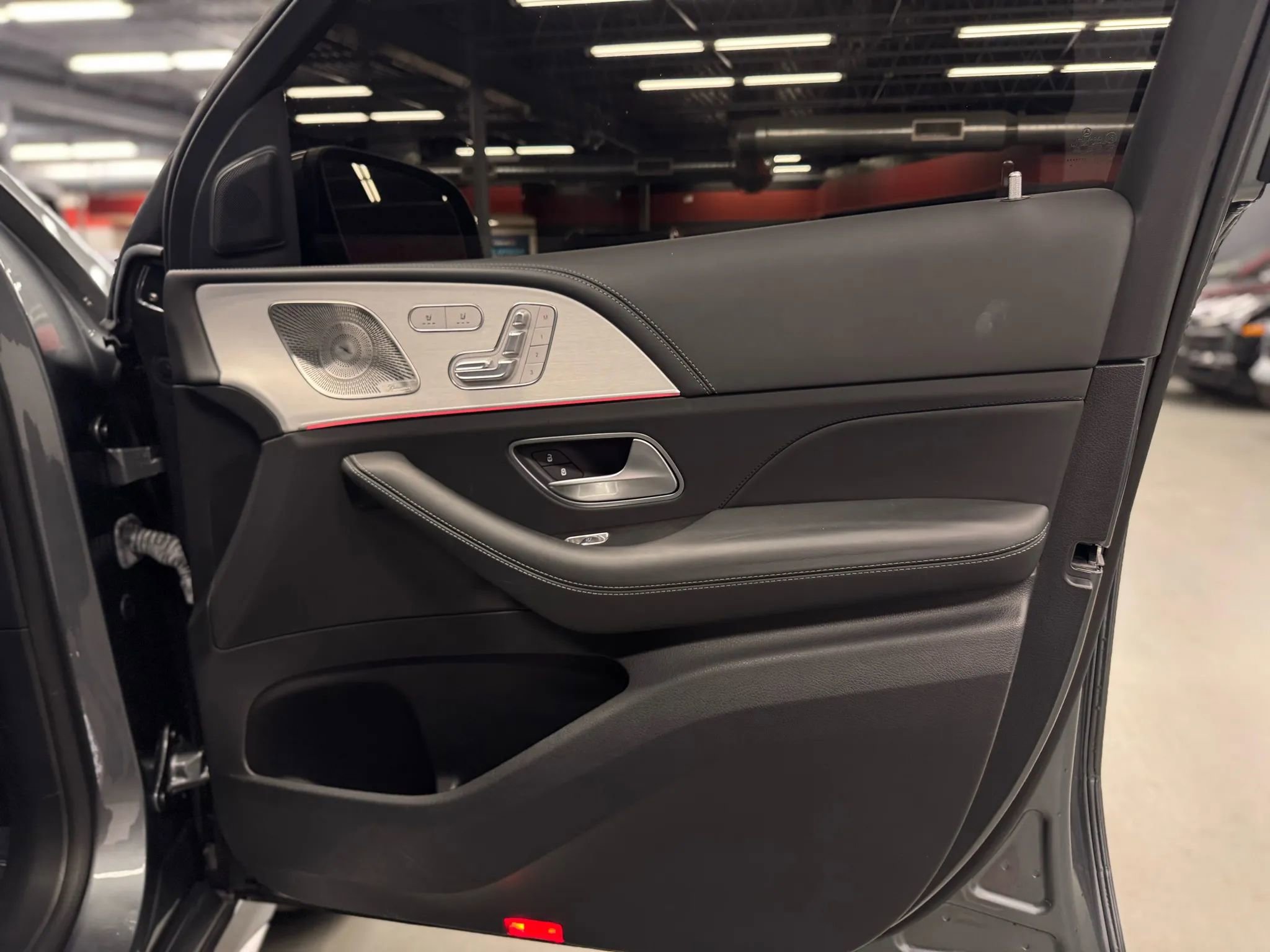 Used 2024 Mercedes-Benz GLE 63 AMG S image 35