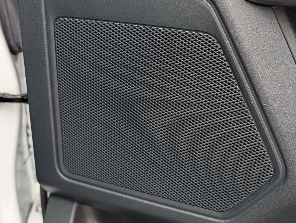 Used 2023 Ford F150 XLT w/ Equipment Group 302A High image 24