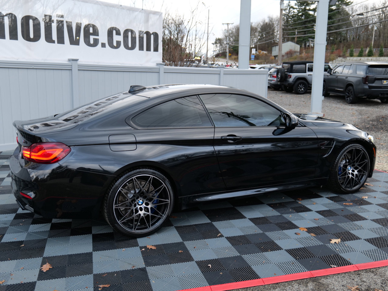 Used 2020 BMW M4 Coupe w/ Competition Package image 5