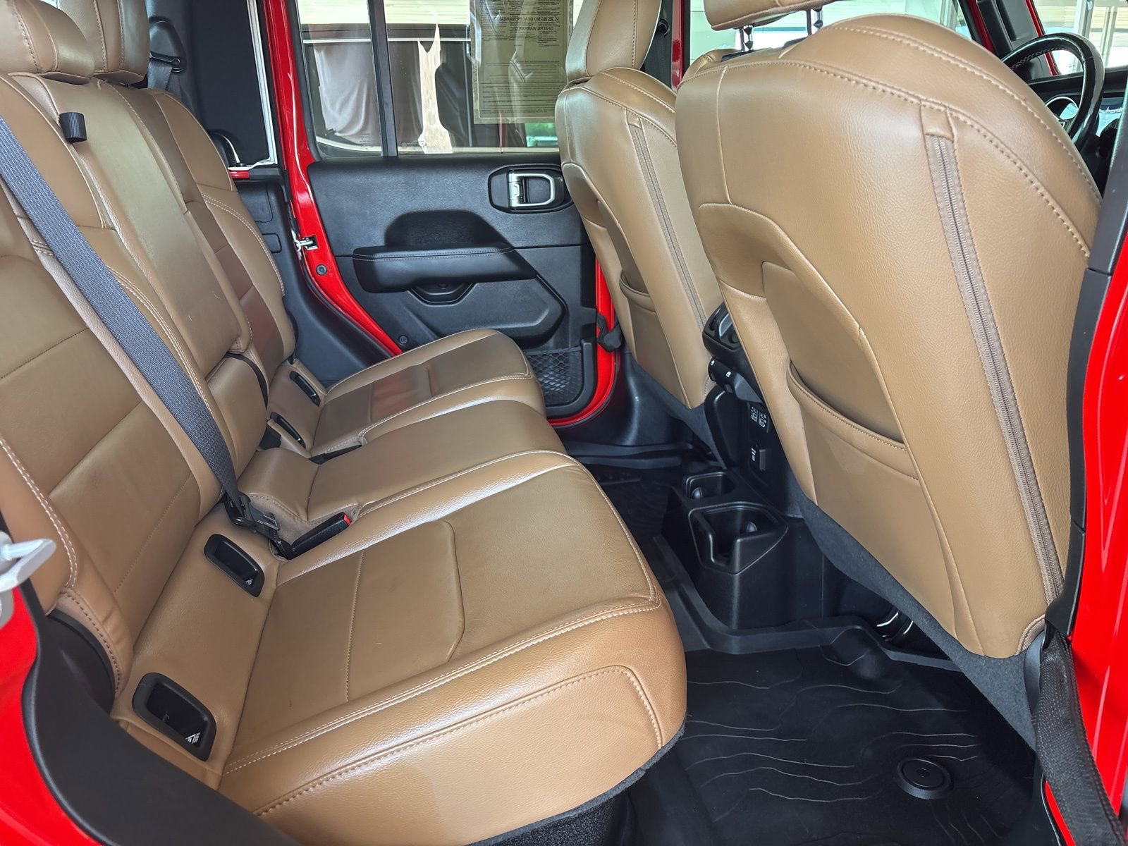 Used 2020 Jeep Gladiator Overland w/ Popular Equipment Package image 16