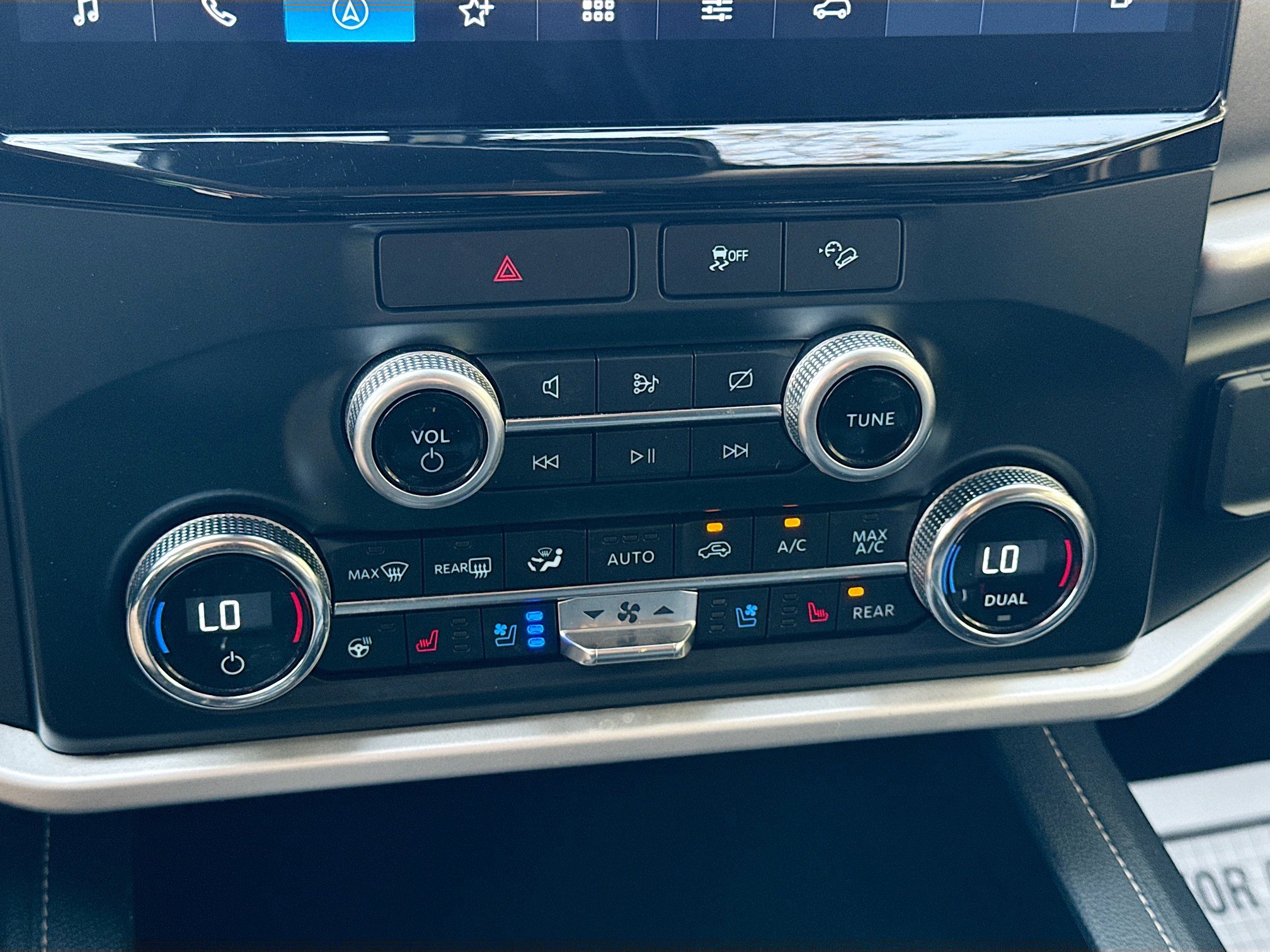 Used 2022 Ford Expedition Max XLT image 33