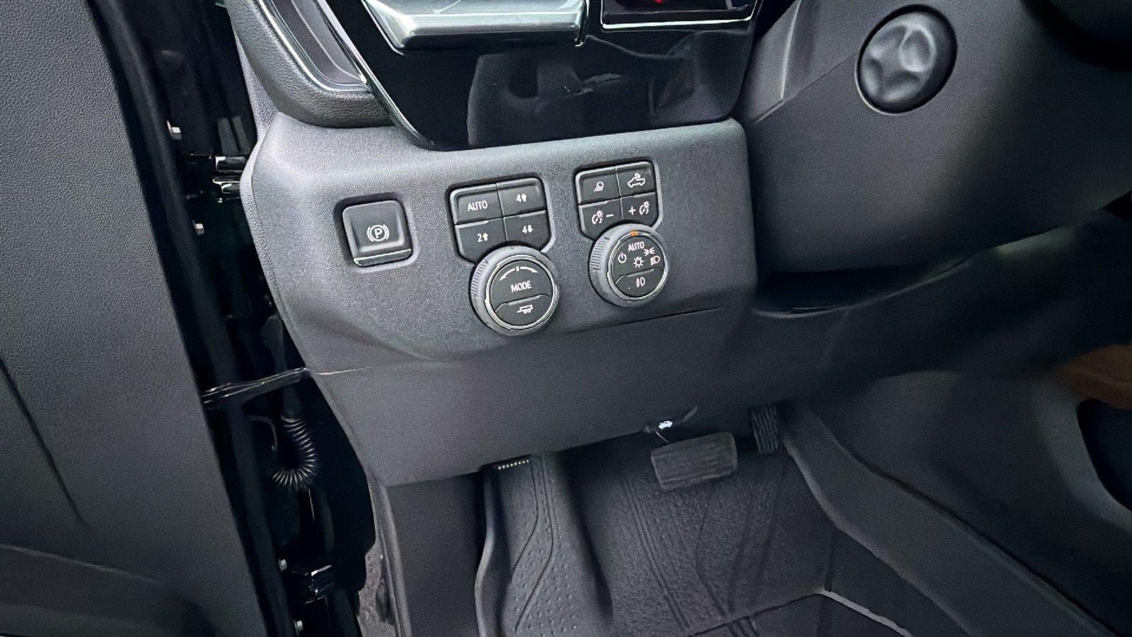 New 2026 Chevrolet Silverado 1500 High Country w/ High Country Premium Package AWD/4WD image 22
