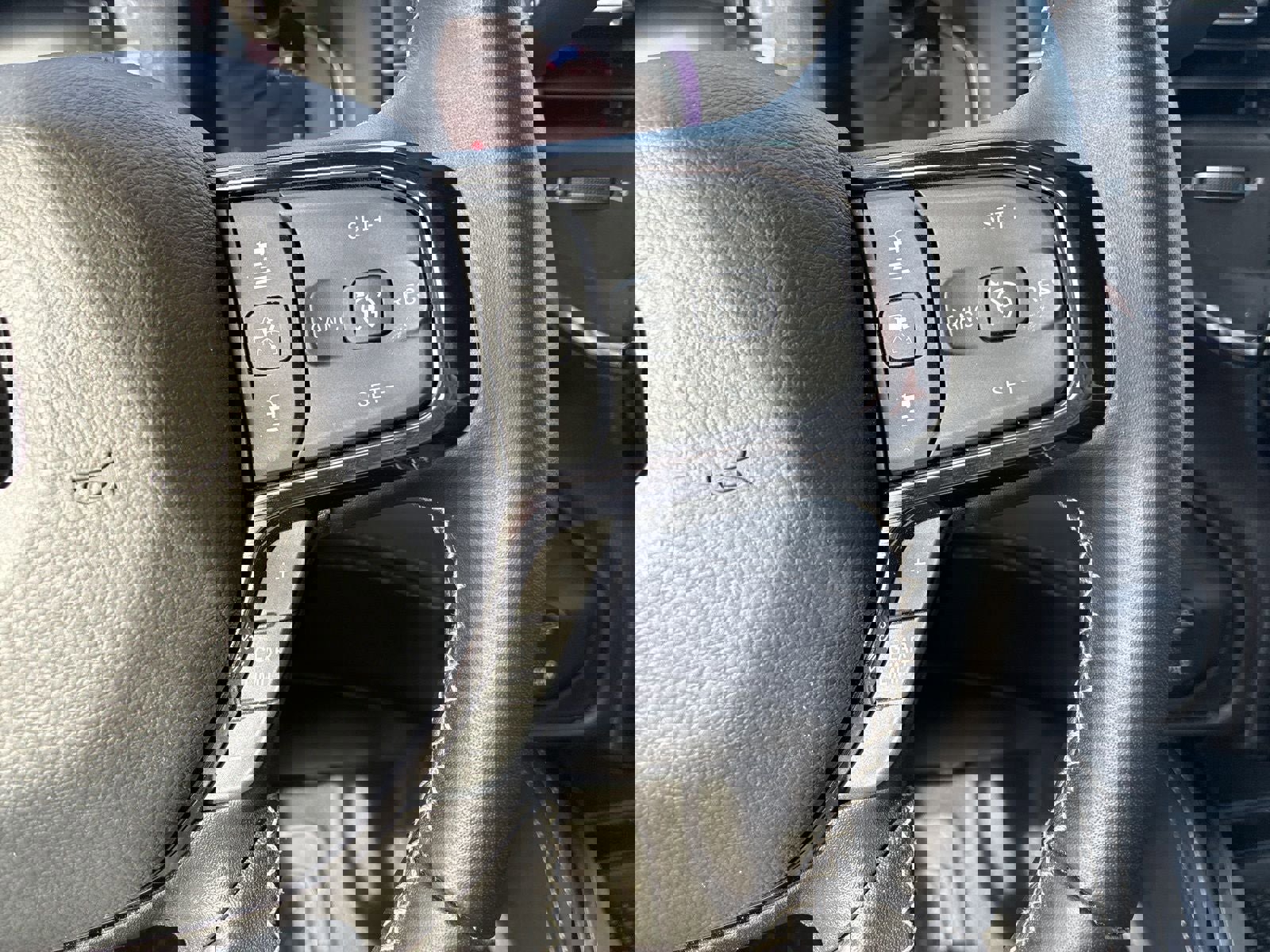 Used 2025 RAM 2500 Limited image 28