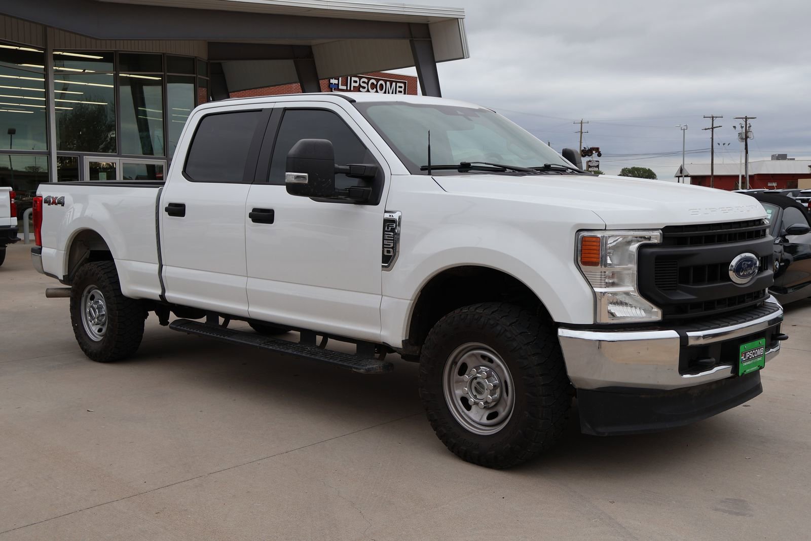 Used 2022 Ford F250 XL w/ Power Equipment Group AWD/4WD image 6