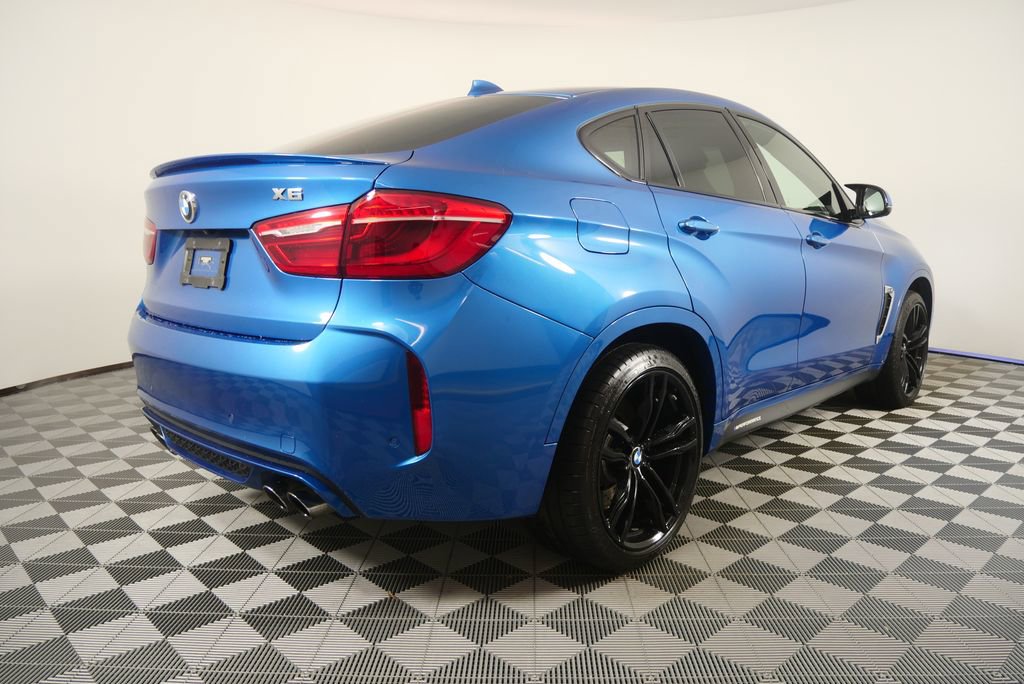 Used 2019 BMW X6 M w/ Executive Package image 3