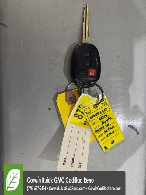 Used 2015 Toyota Camry SE w/ Moonroof Package FWD image 41