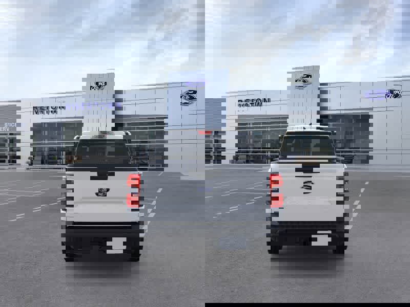 New 2025 Ford Maverick XLT image 5