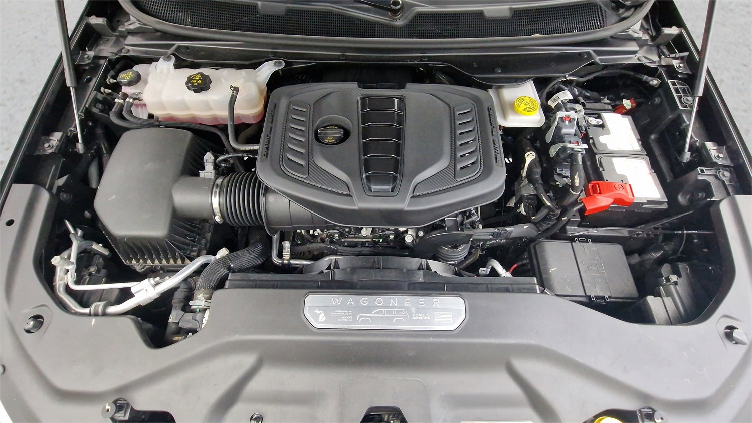 Used 2024 Jeep Wagoneer Series II image 32