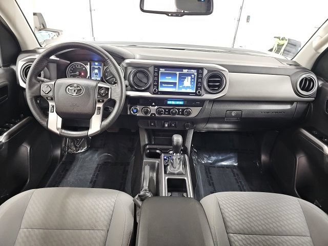 Certified 2023 Toyota Tacoma SR5 AWD/4WD image 30