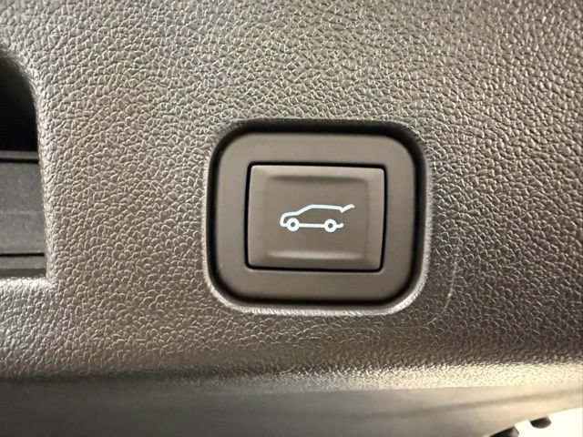 New 2026 GMC Acadia Elevation w/ LPO, Floor Liner Package FWD image 9