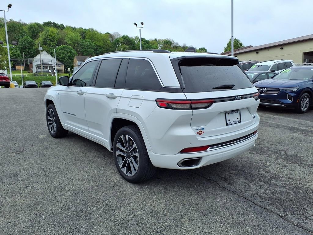 Certified 2023 Jeep Grand Cherokee Overland w/ Advanced Protech Group III AWD/4WD image 6