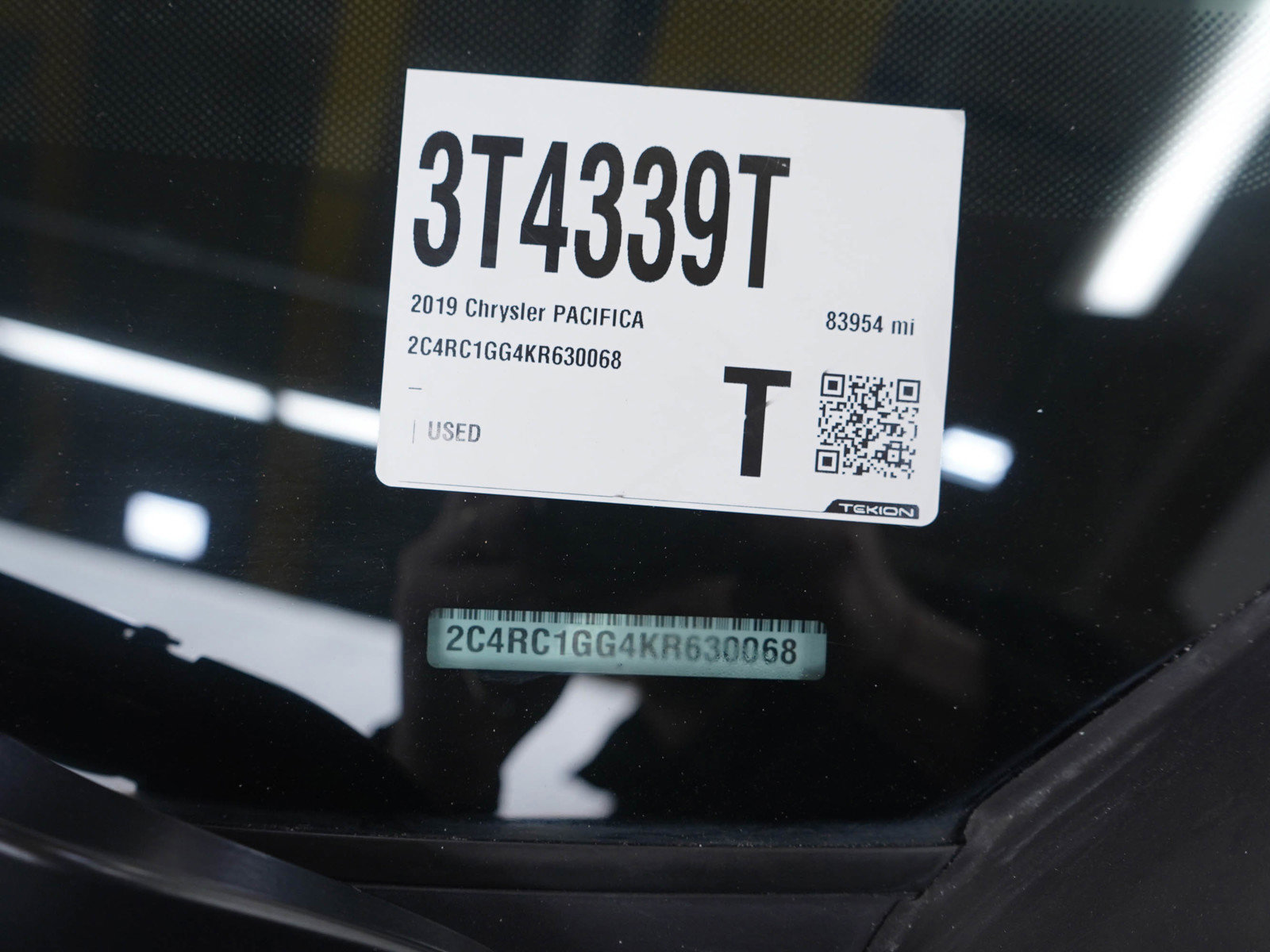 Used 2019 Chrysler Pacifica Limited image 33