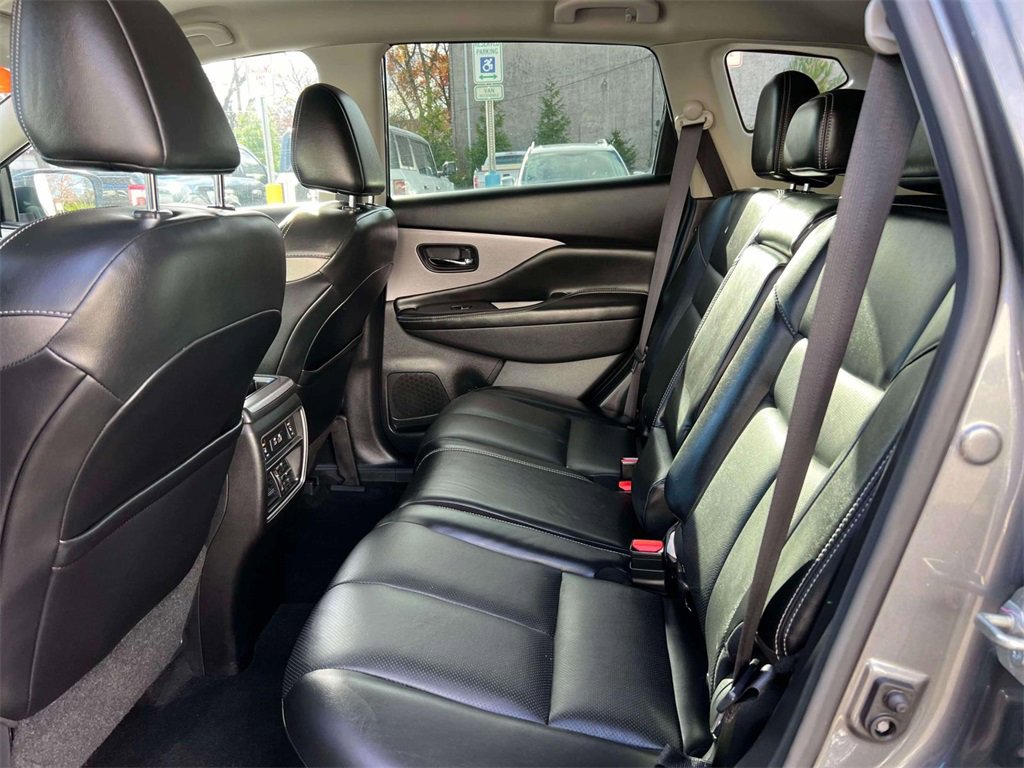 Used 2020 Nissan Murano SL image 11