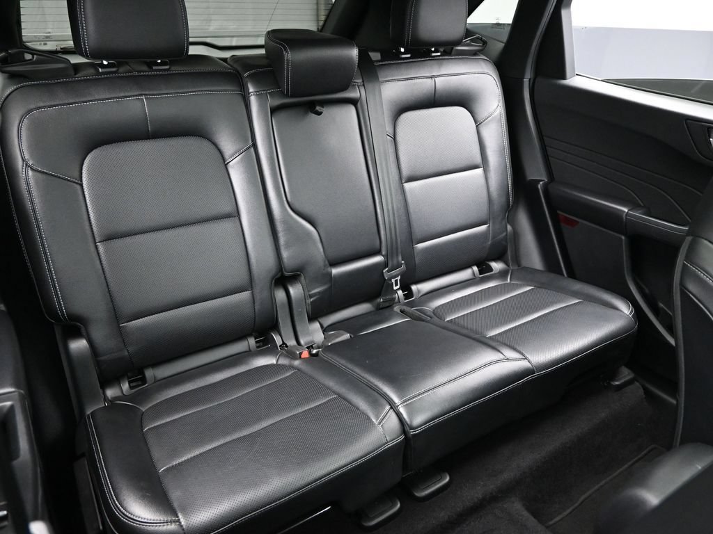 Used 2022 Ford Escape SEL w/ Technology Package AWD/4WD image 24